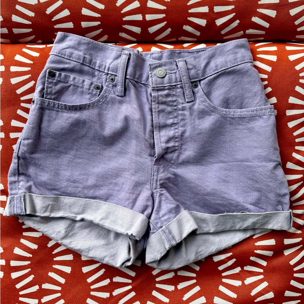 501 Levi’s Lavender Denim Shorts